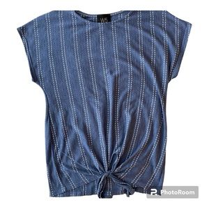 W5 Tie Front Short Sleeve Blouse